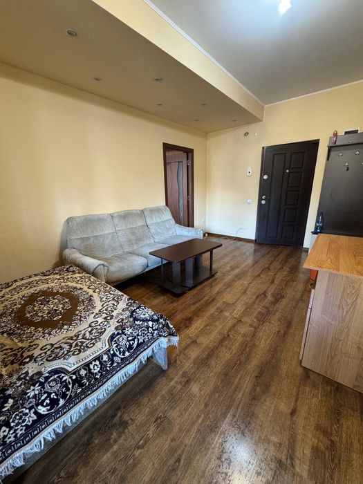 Apartament de închiriat