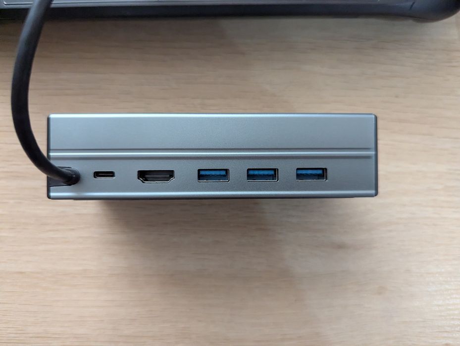 Steam Deck OLED 1TB + док-станция