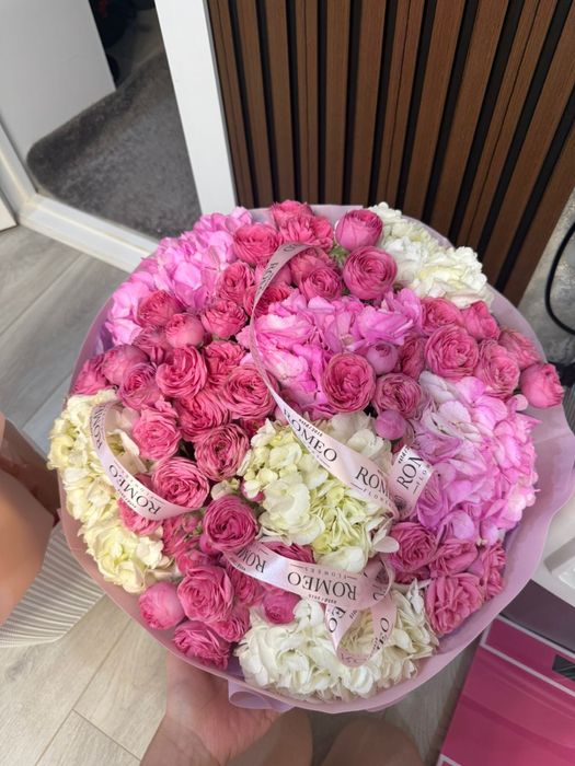 Шикарный букет свежие