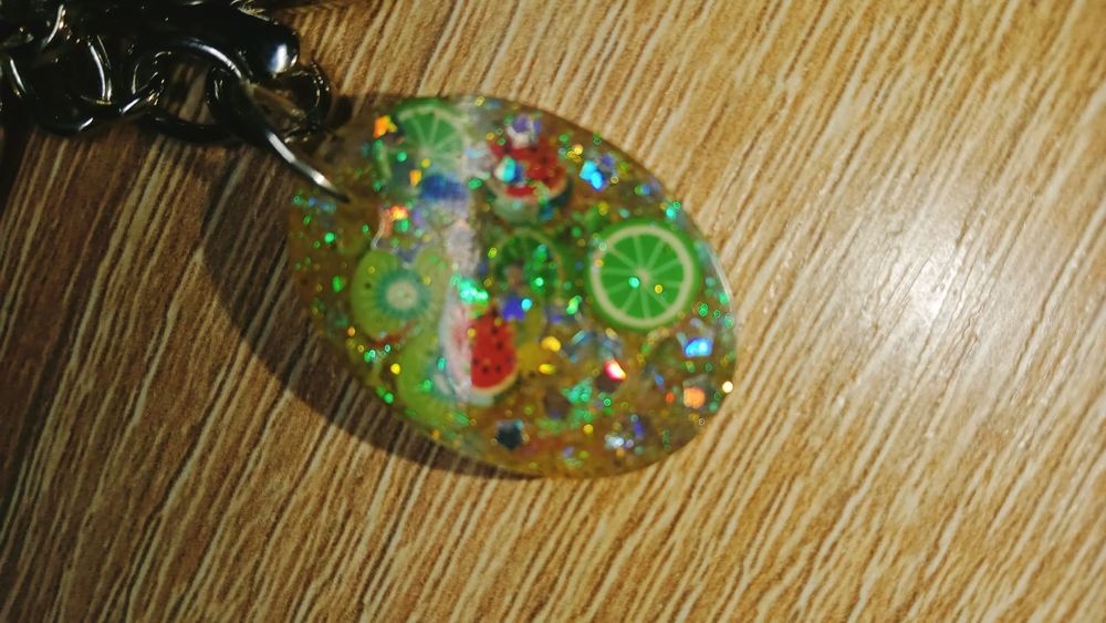 Продам брелки,серьги,кулон