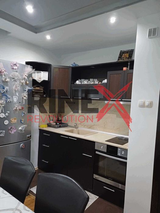 Дава се под наем Етаж от къща в Асеновград - 100 кв.м за 380 € - Снимка #6