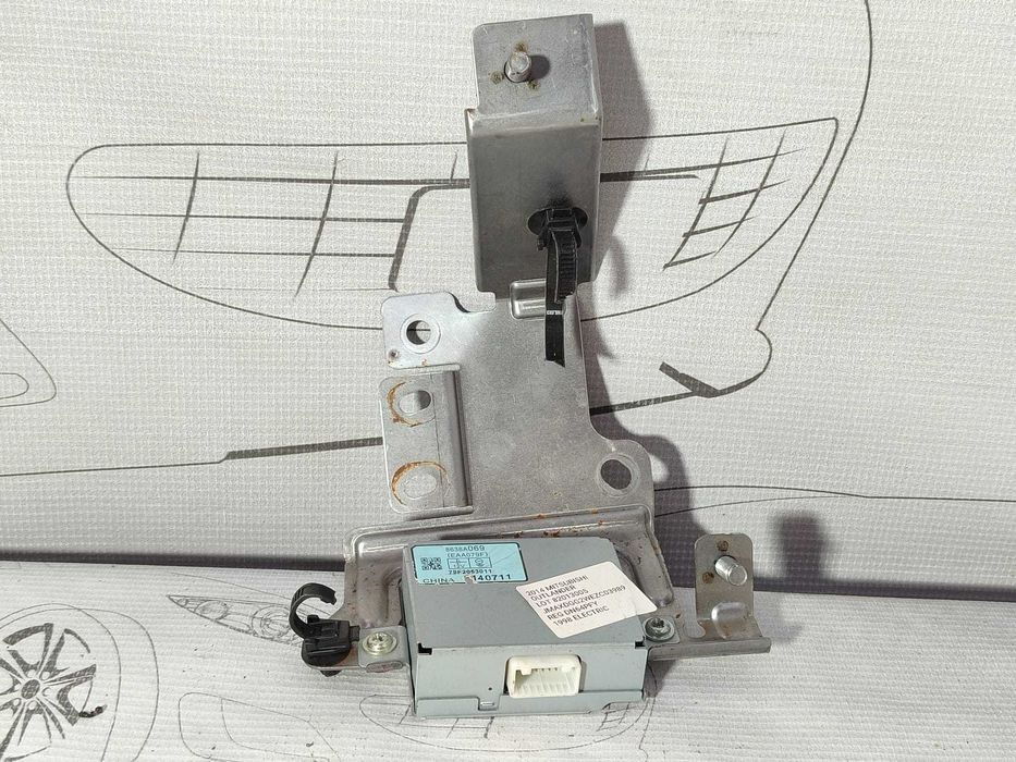 Modul confort Mitsubishi Outlander III COD: 8638A069 2014 / [2013-2021] / (5G3)