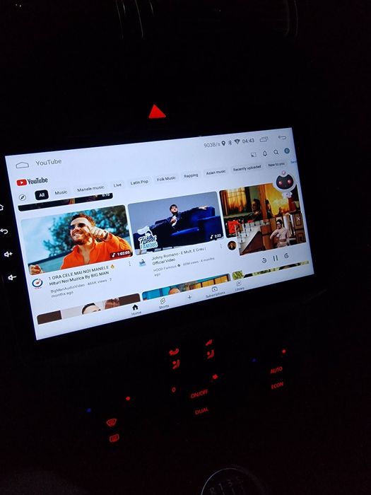 Vând Volkswagen Passat B6