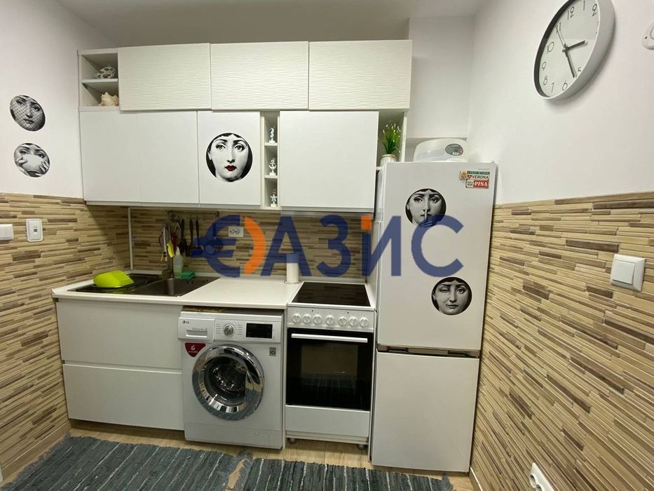 Продава се Двустаен апартамент в к.к. Слънчев бряг - 42 кв.м за 789 €/кв.м - Снимка #4