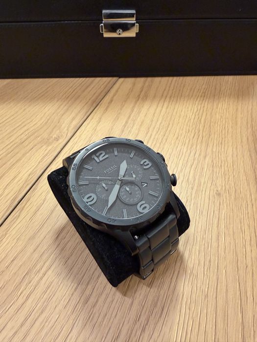 Fossil часовник 50мм