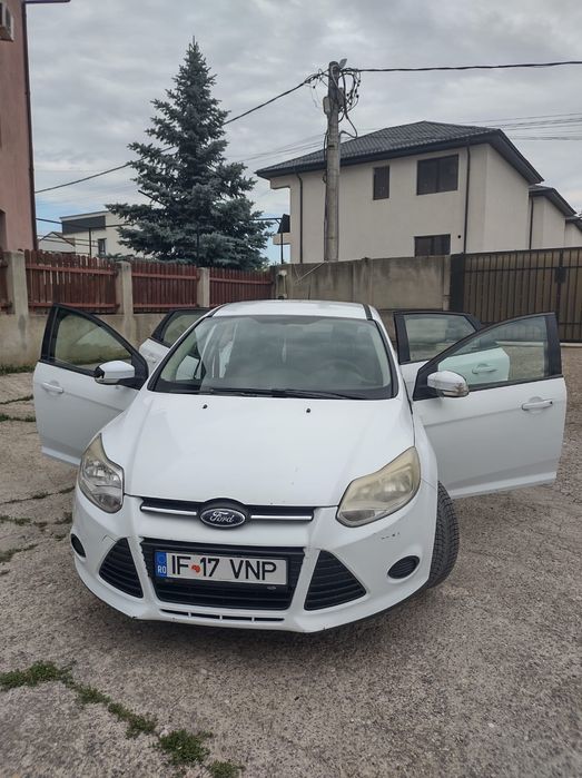FORD Focus 2012