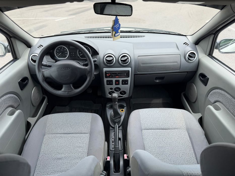 Vând Logan 1.5 Dci / 227 km / Ac și Abs