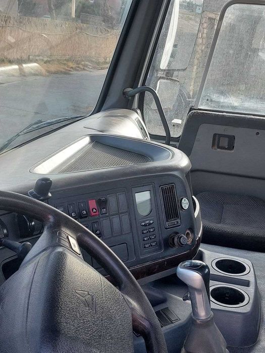 HOWO тягач метан сотилади 21 минг пробег