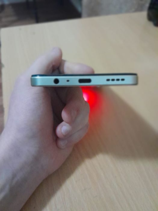 Продам Realme note 70
