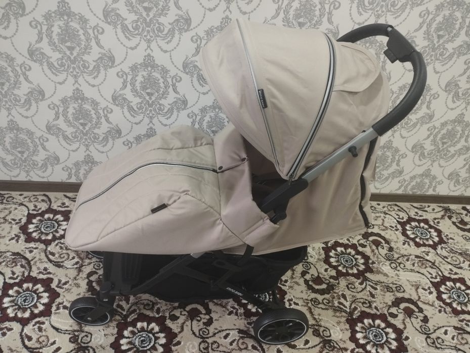 Детский коляска янгги холатда сотилади