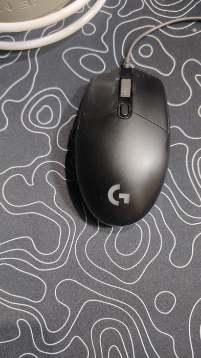 Мышка Logitech g102