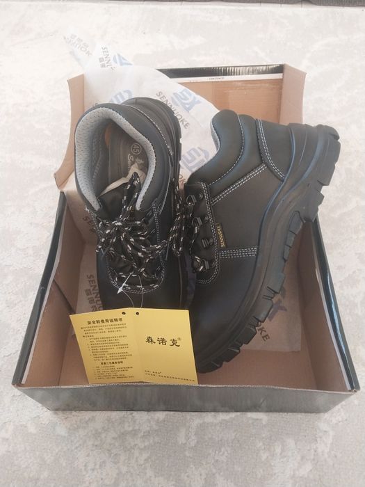 Рабочие ботинки сатылады