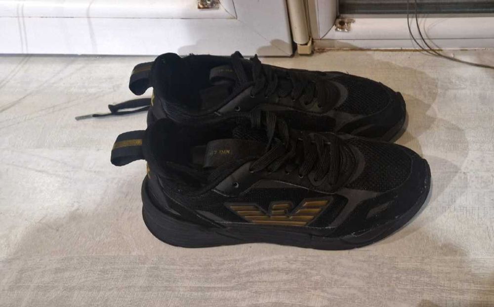 Emporio Armani 38 номер