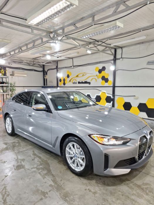 BMW i4 2023 — imagine 2