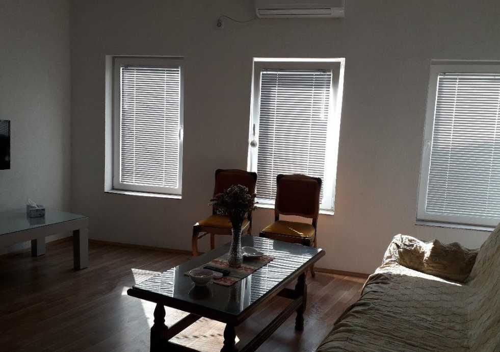 Дава се под наем Двустаен апартамент в Пловдив, Централна гара - 65 кв.м за 275.4 € - Снимка #2