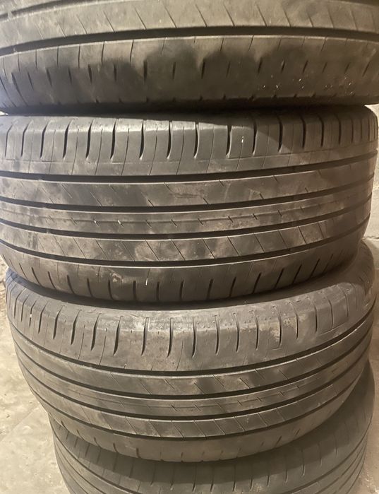 Летние шины 215/55/17