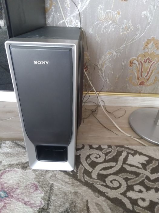 Домашний кинотеатр:Колонки SONY н нормальном состоянии