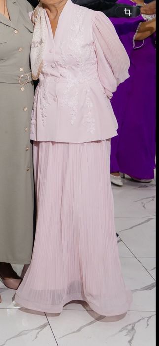 Розовый двойка очень нежная