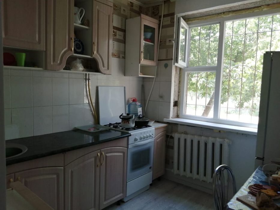 Продам 2х км квартиру