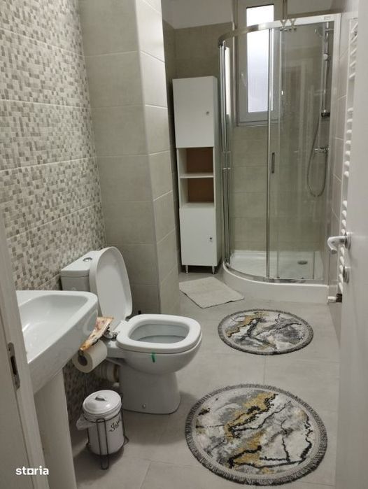 Mamaia nord-apartament 2 camere decomandat