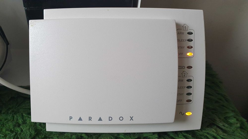 Сот комплект Paradox Spectra SP5500 с дистанционно у-е