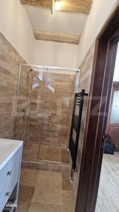 Casa de inchiriat, 2 camere, 60 mp, renovata, mobilata - zona Șchei d