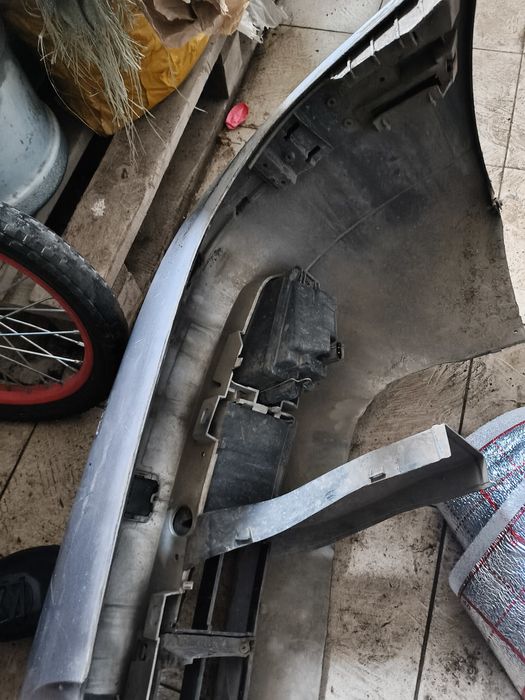 Передний бампер е39 с туманками