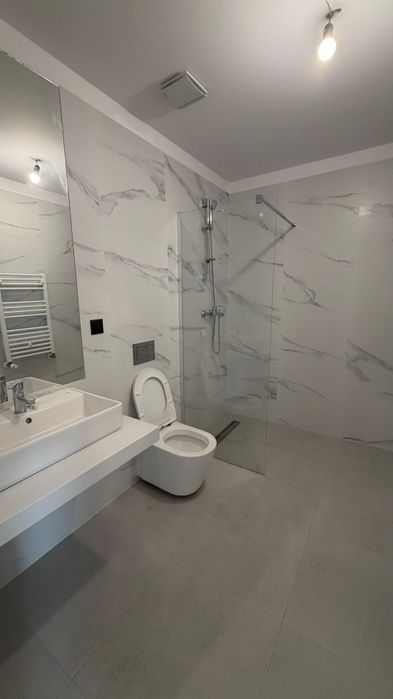 Proprietar \ ONE NORTH LOFTS \ Pozitionare Vest catre rep. PORSCHE