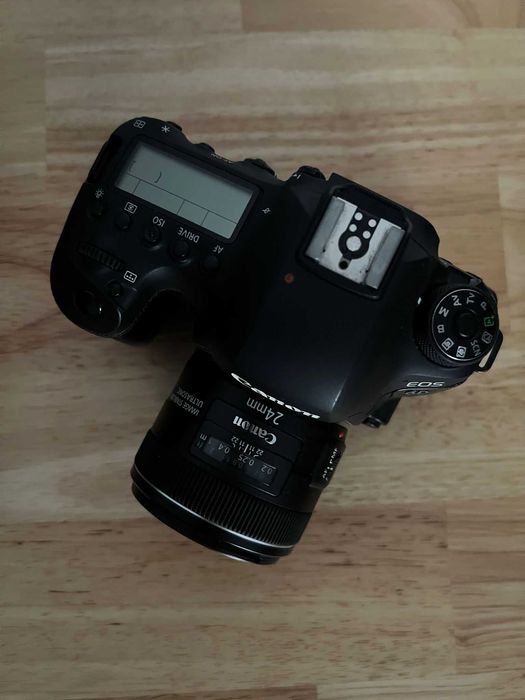 Canon 6d mk II + Canon 24mm f/2.8