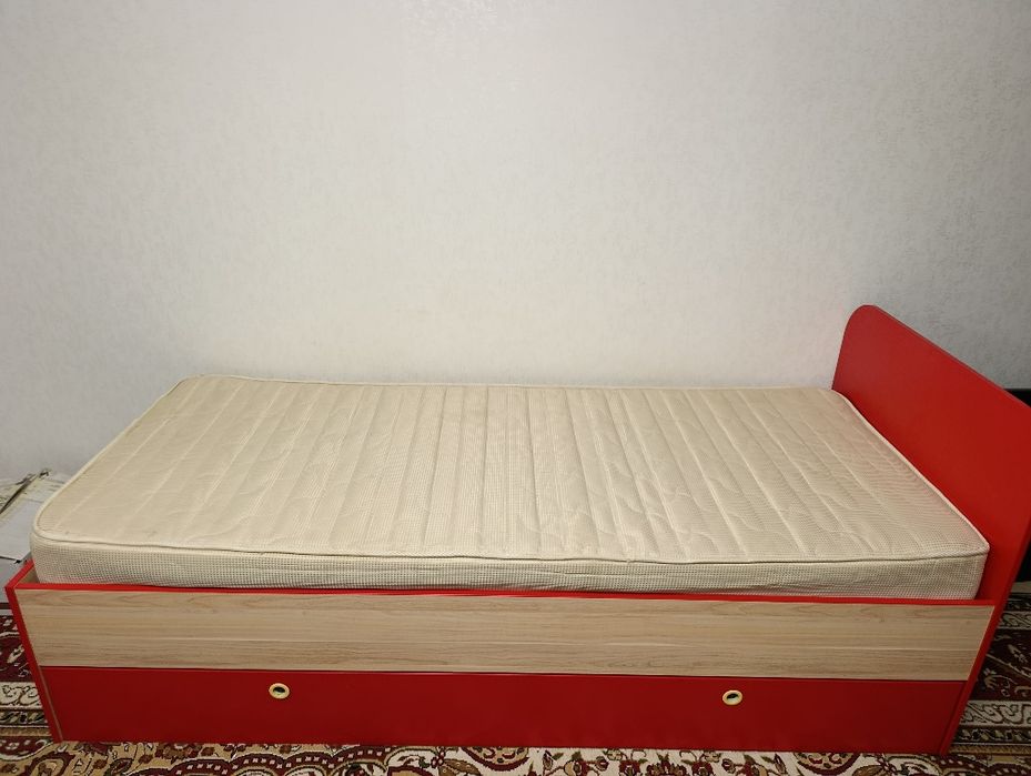 Продается кровать