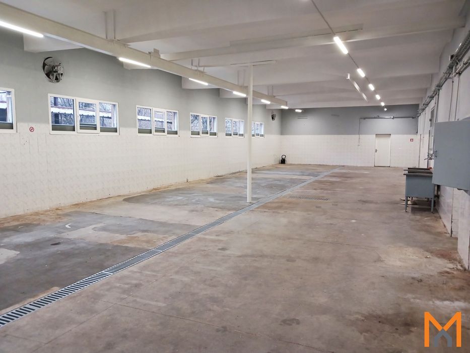 Складови помещения под наем - гр.Севлиево