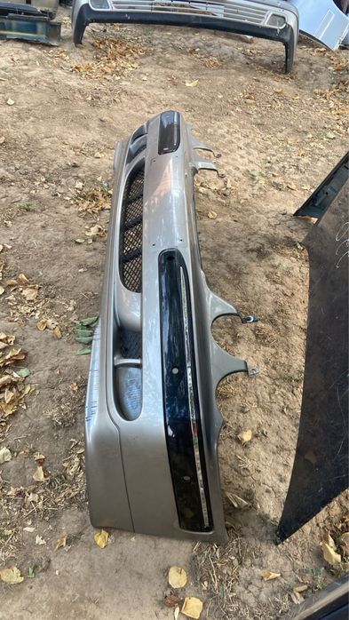 Мерседес 210 лупарик передний бампер