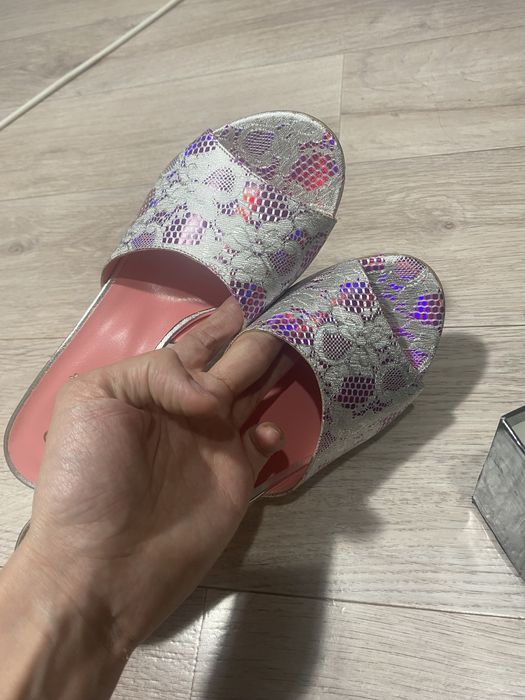 Новая итальянская обувь