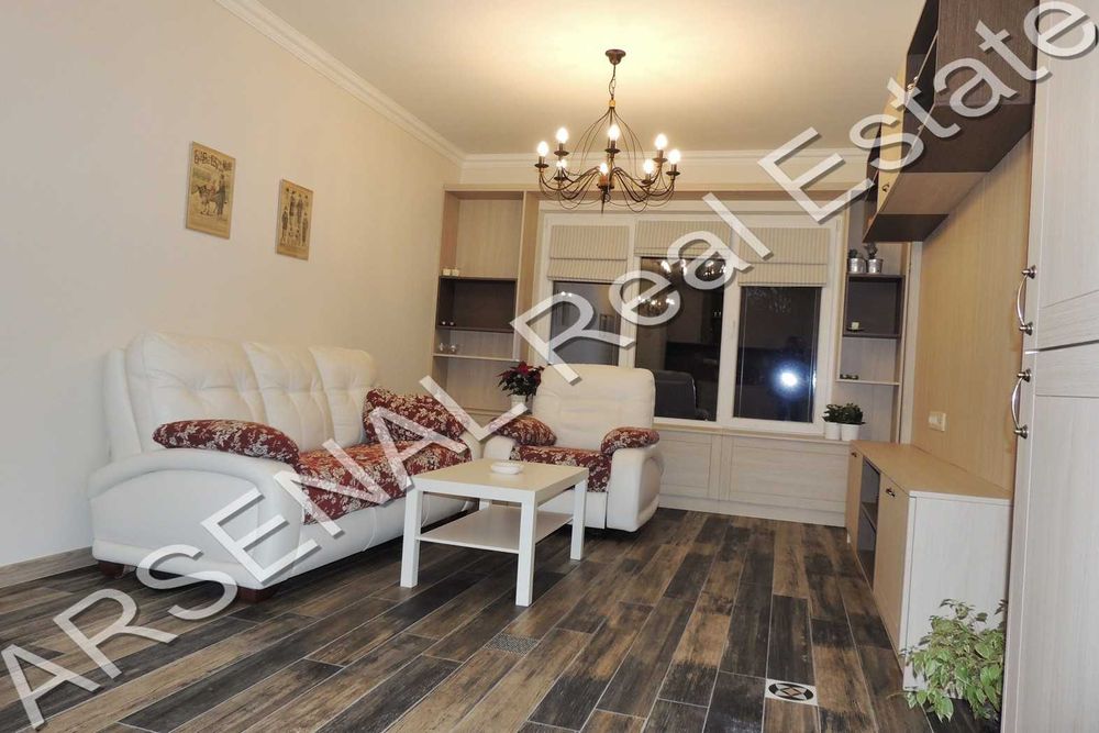 Двустаен апартамент под наем, Медицинска академия