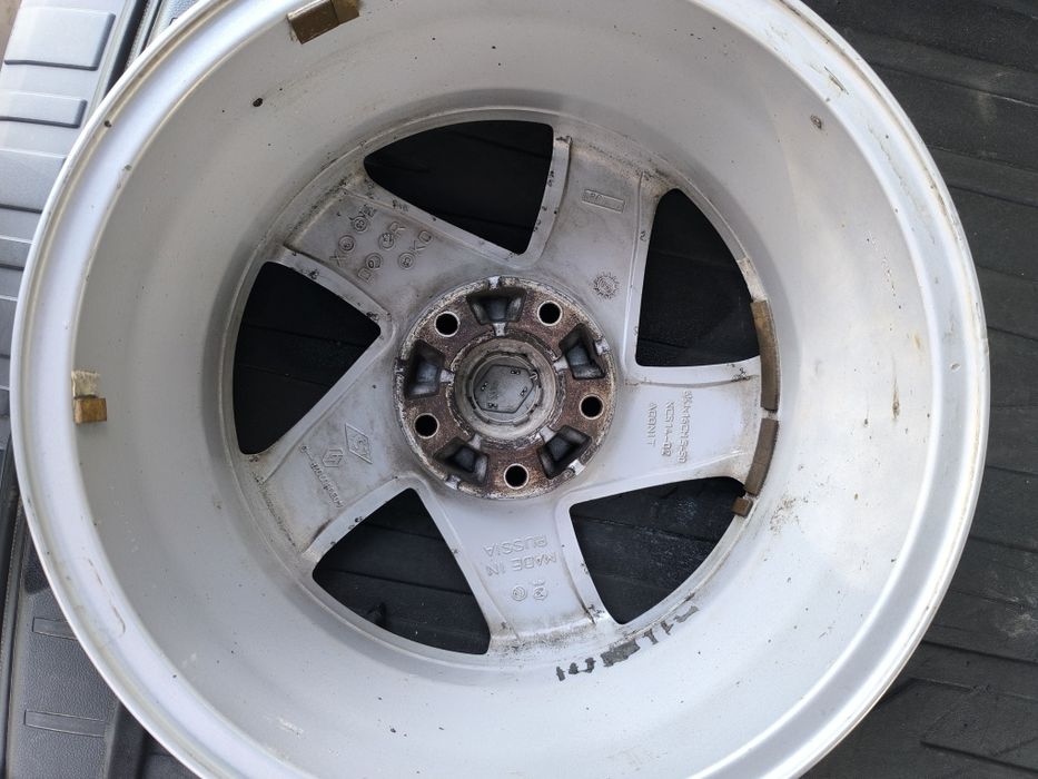 Диски на RENAULT r16