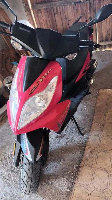 Продавам скутер Wangye wy 125 кубика