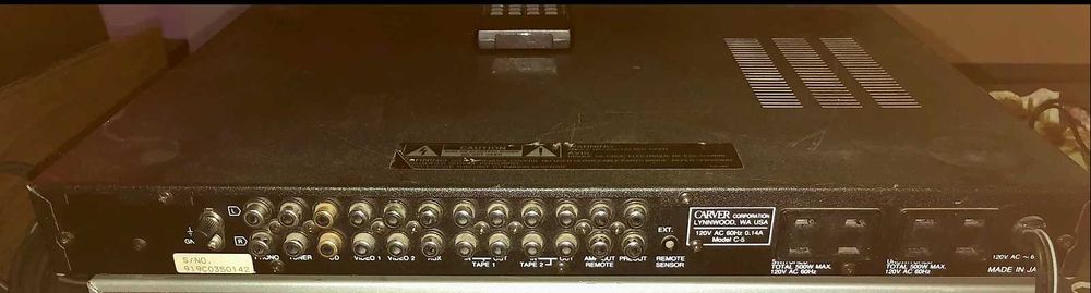 Preamplificator Carver C-5, 8 intrari, 2 iesiri (dual zone) jucarii