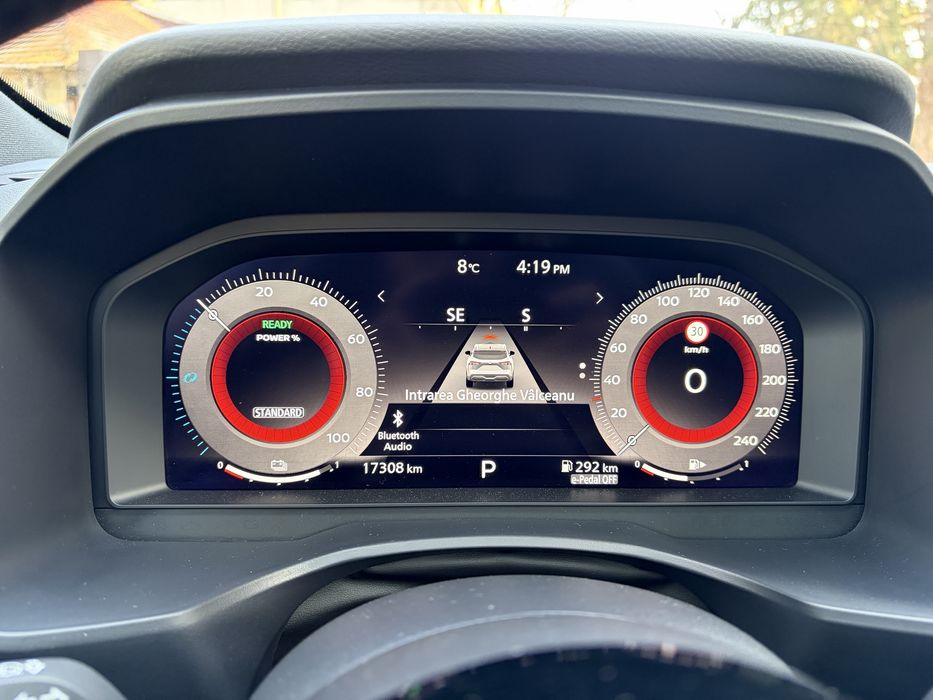 Nissan Qasqhai Tekna Hybrid