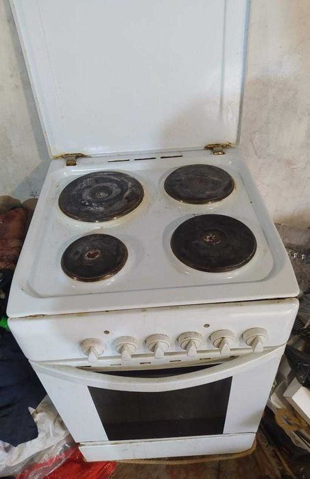 Электроплита Indesit