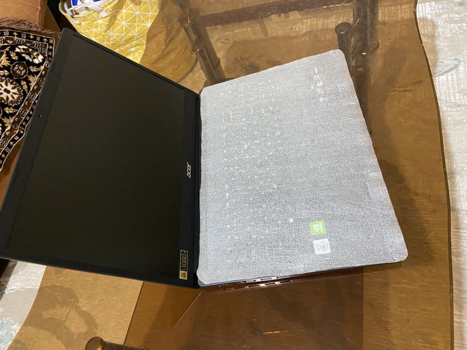 Acer Core i5 1035G ОЗУ 8гб