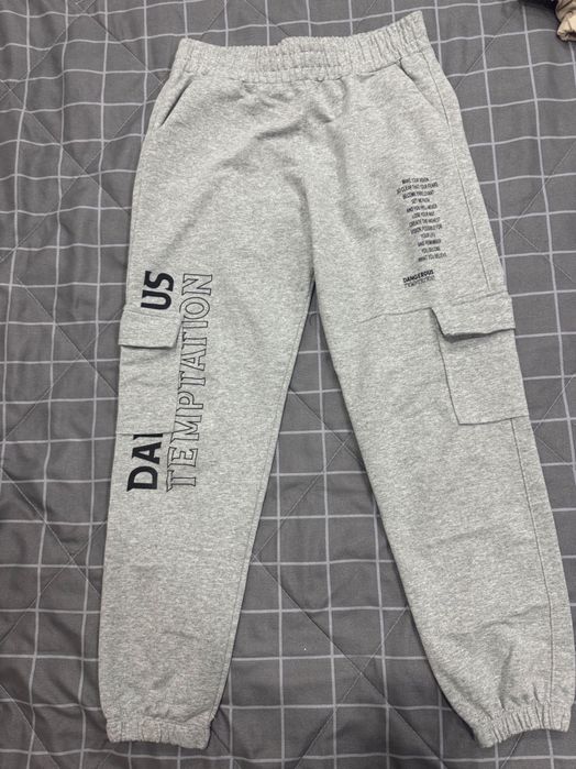 Спортивные штаны женские