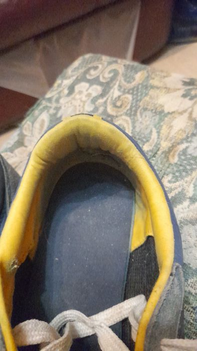 Лакосте обувки спортноелегантни