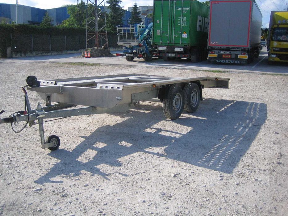 Платформа за автомобил