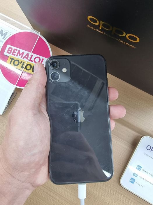 Iphone 11 64 gb face bor.  Tel hali turibdi