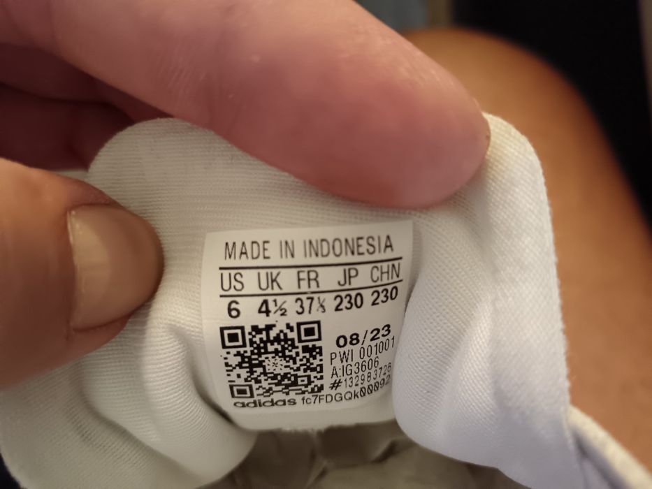 Дамски adidas Arvyn