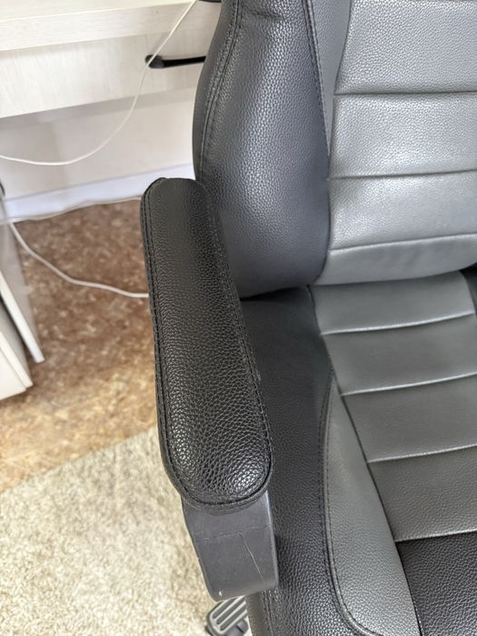 Продам кресло в идеально состояний