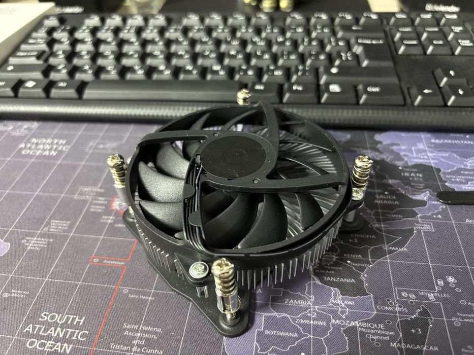 Корпус / кулер / ОЗУ DDR2 2Gb