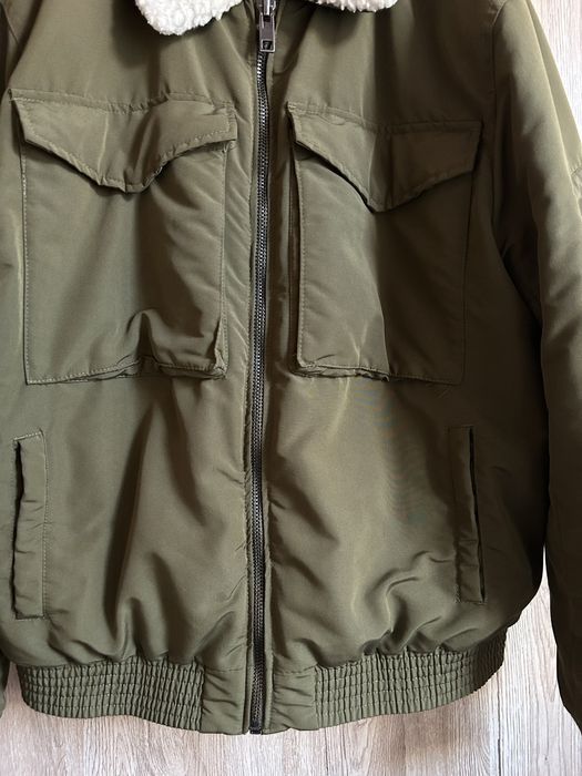 Bershka мъжко яке размер L