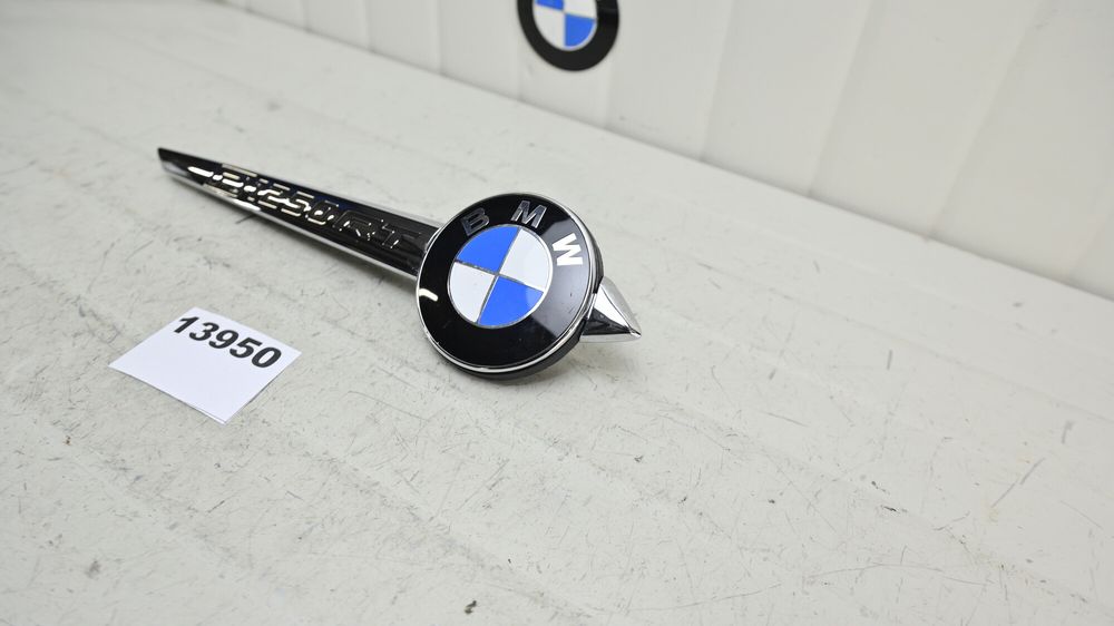 Logo Trim Emblema Cu Suport Fata Stanga BMW R1250RT 2018 - 2024
