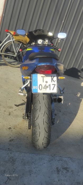 Сузуки GSX-R 600